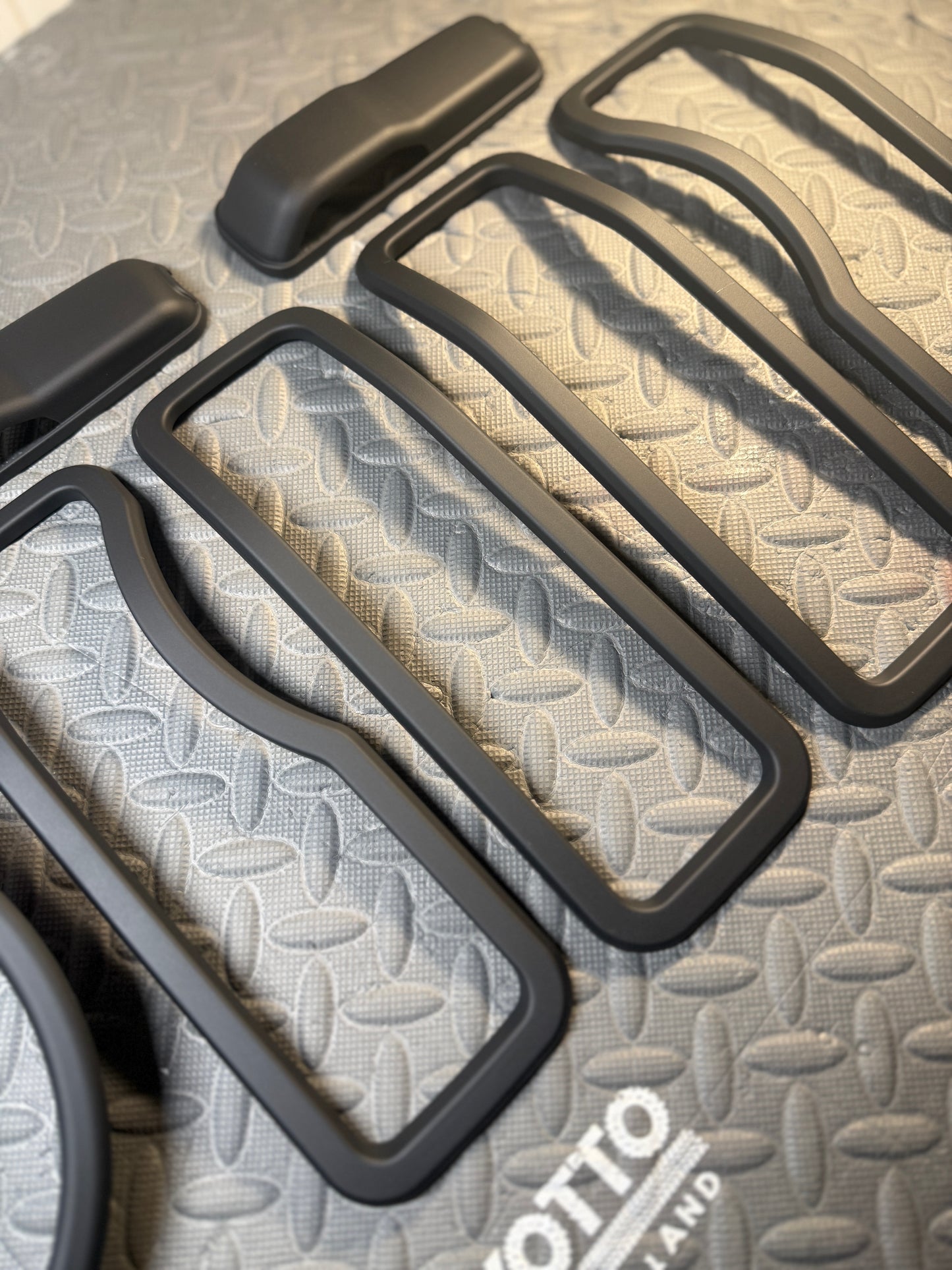 Raptorized/Satin Blackout Insert Covers for Jeep Wrangler JL & Gladiator JET 24 Grille * Silver Delete
