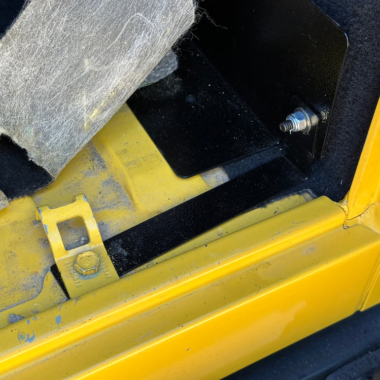 Ridgeback Jeep Security Enclosure - LJ Basic (Rear Seat Installed)