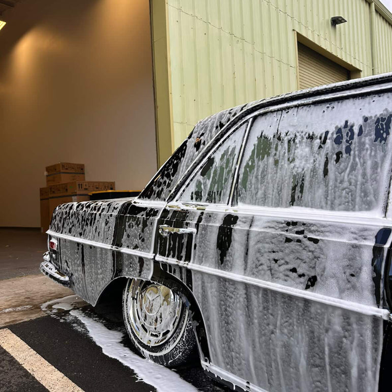 GREYSCALE 00 STRIP SOAP | Low pH Car Wash for Wax & Sealant Removal
