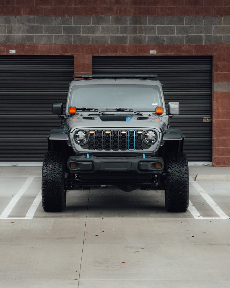 Custom Paint Matched Front Grille – Refreshed Style fits Jeep Wrangler JL/ Gladiator JT