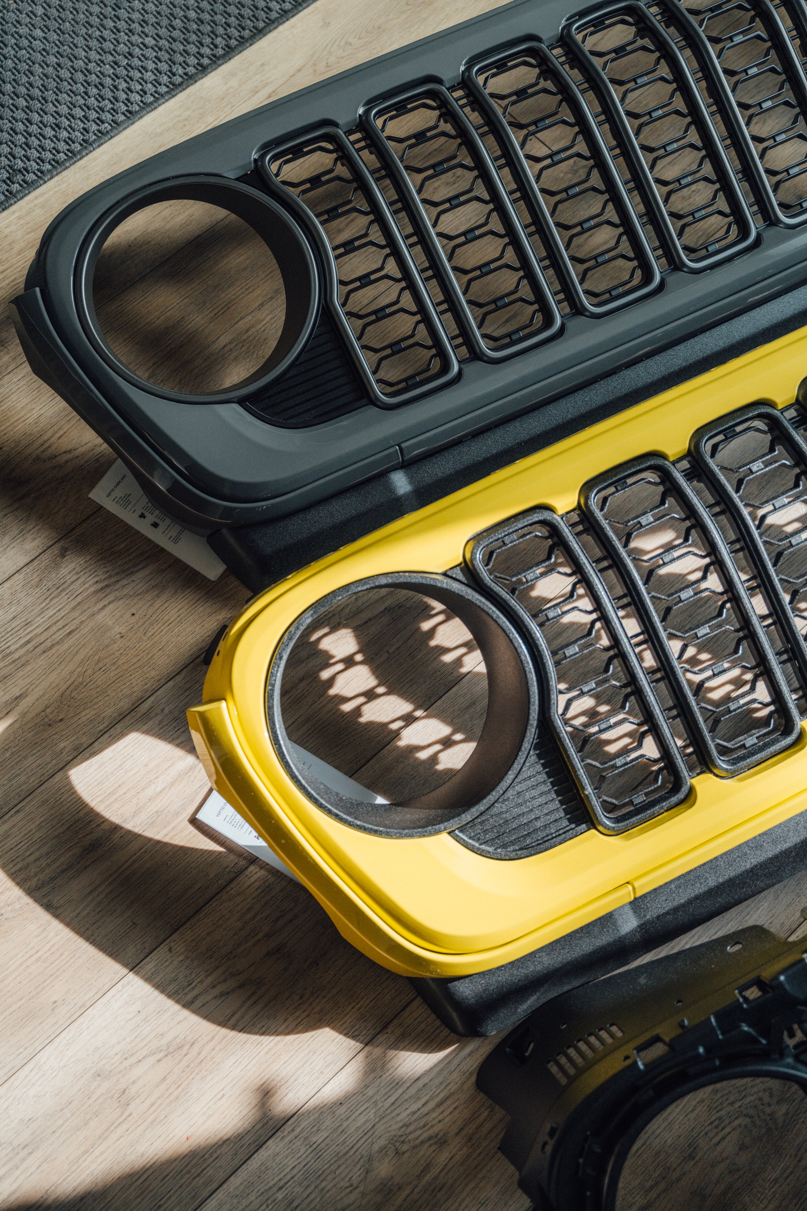 Custom Painted Front Grille – Refreshed Style fits Wrangler JL/ GladiatorJT