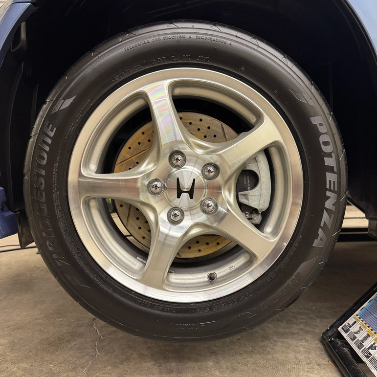 GREYSCALE 08 TIRE MATTE | Natural Tire, Trim, Interior Conditioner
