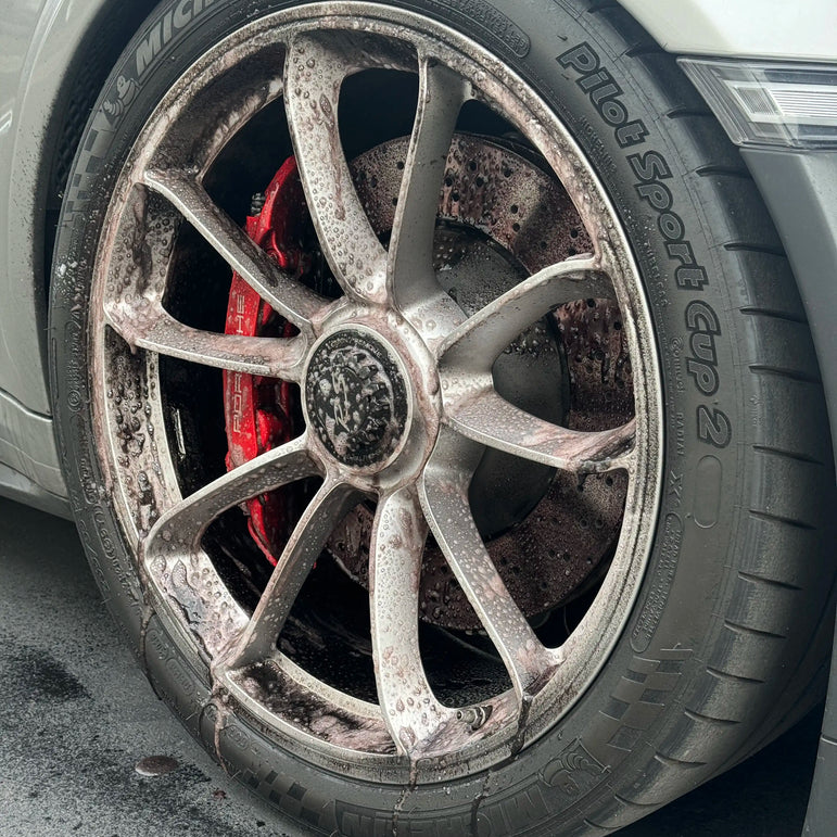 GREYSCALE 01+ IRON & WHEEL CLEANER | pH-Balanced Iron Remover