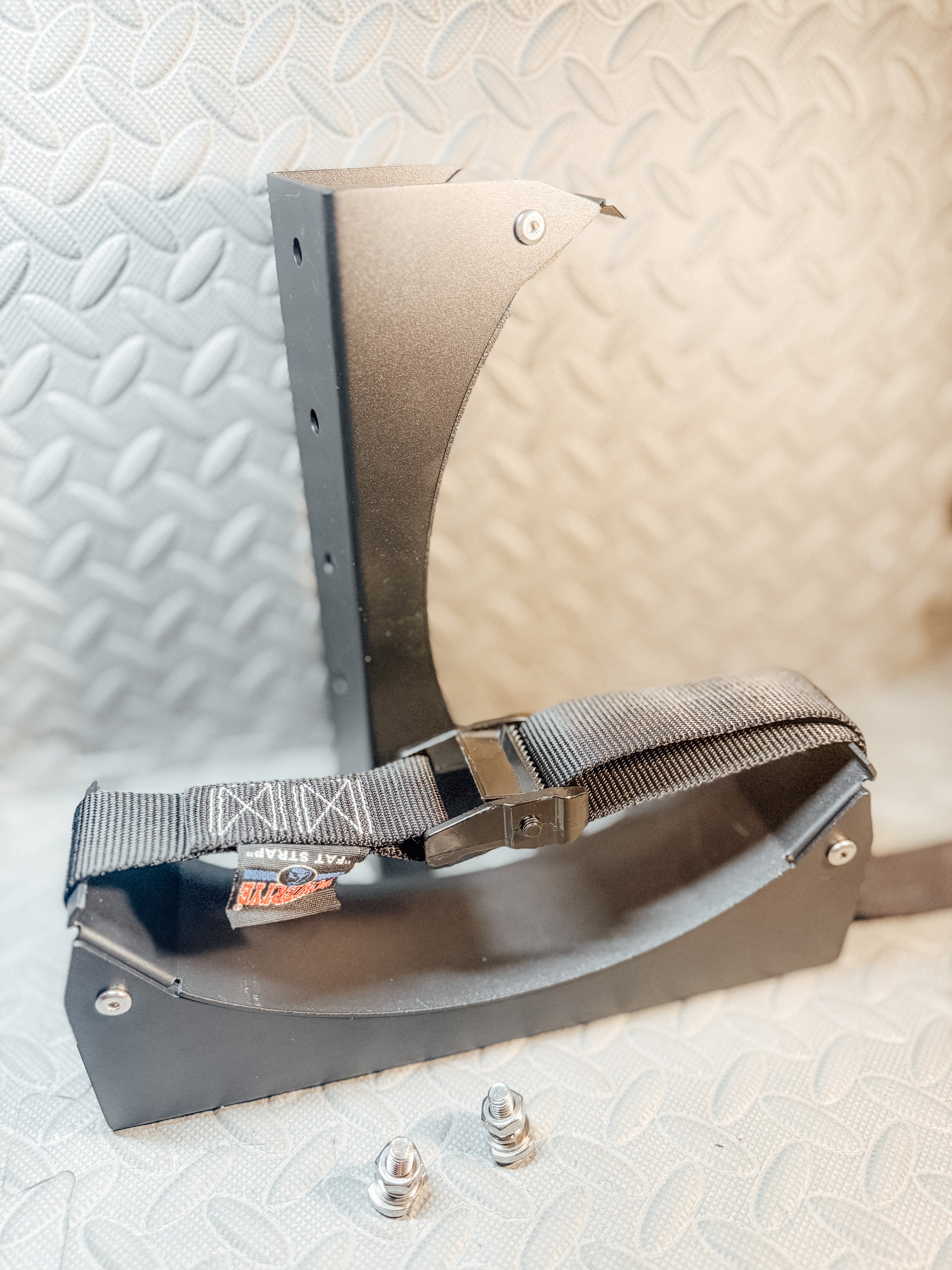 Ground Tent Hauler Bracket for Roofrack