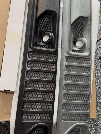 Raptorized OEM Cowl Wiper Panel for Jeep JL JT 2018+