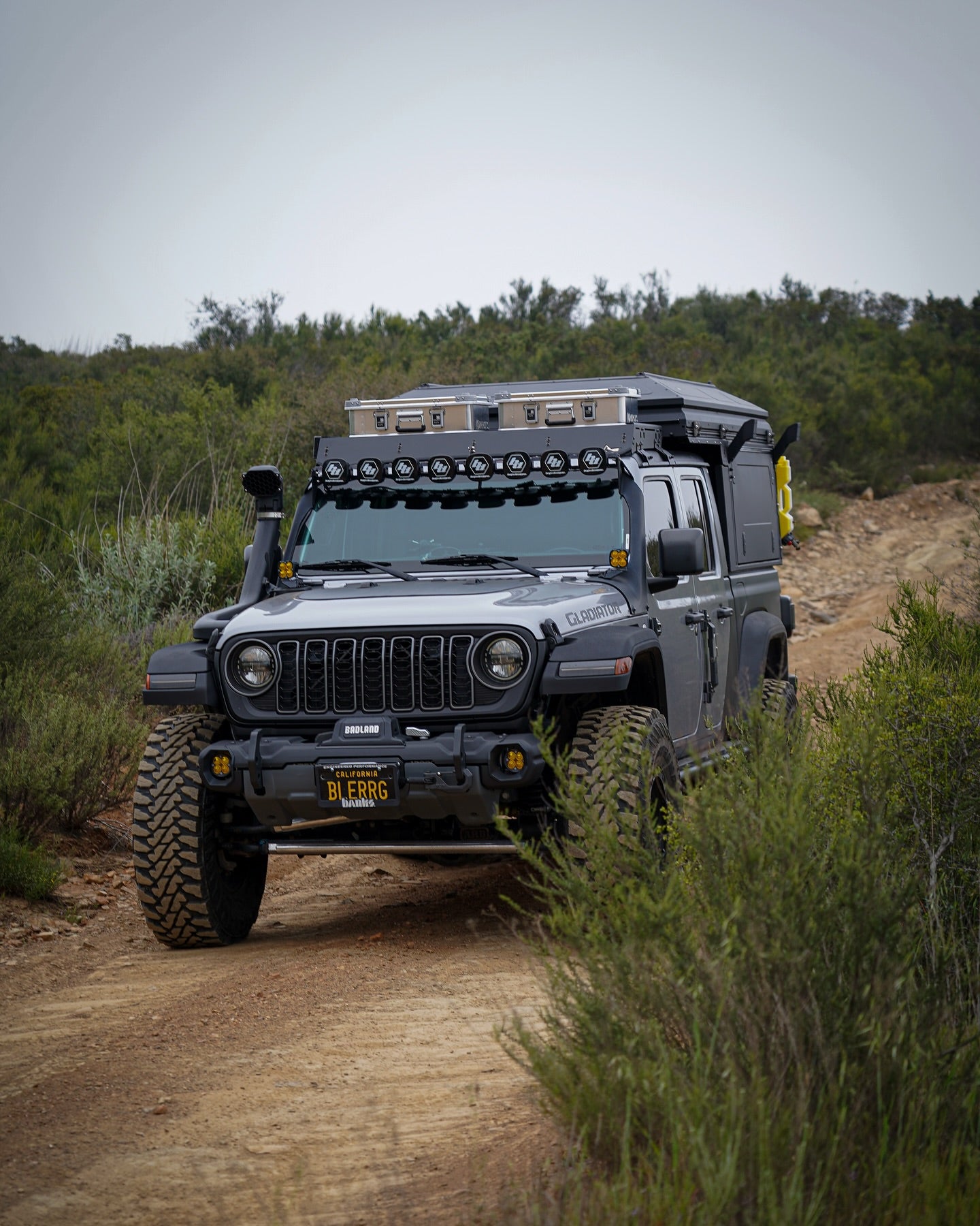 Matt Black - 2024 Jeep JL JT Upgraded Grille Paintable*