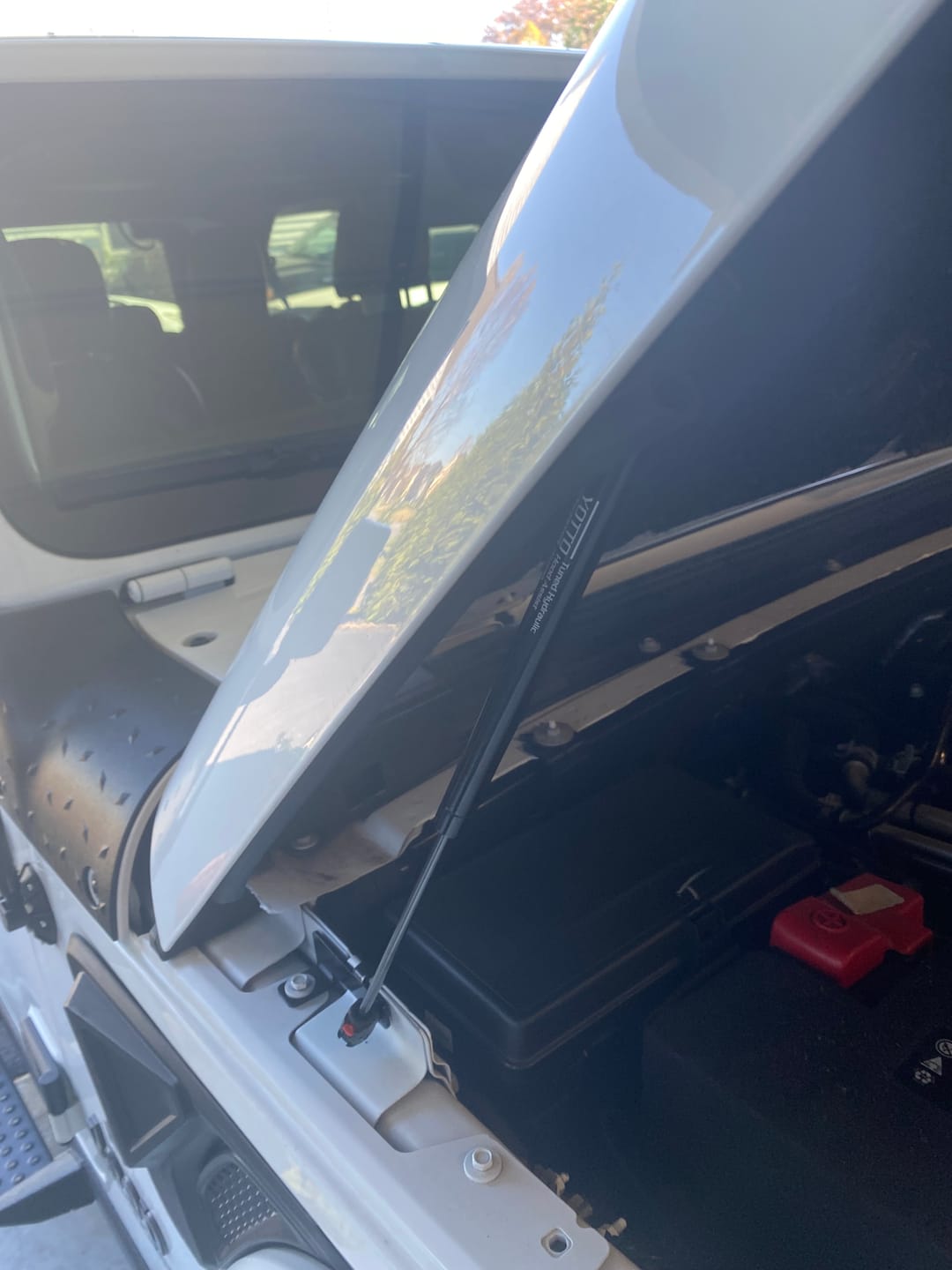 Beefy Hydraulic Hood QuickLift for JL & JT